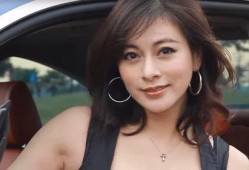 娱乐圈最新八卦爆料闪闪,明星们的幕后故事大曝光！